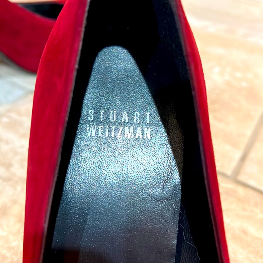 Like New Stuart Weitzman Red Suede Heels! - image 3